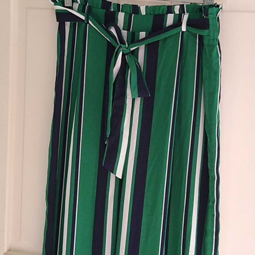 BNWT large forever 21 paper bag Palazzo Pants